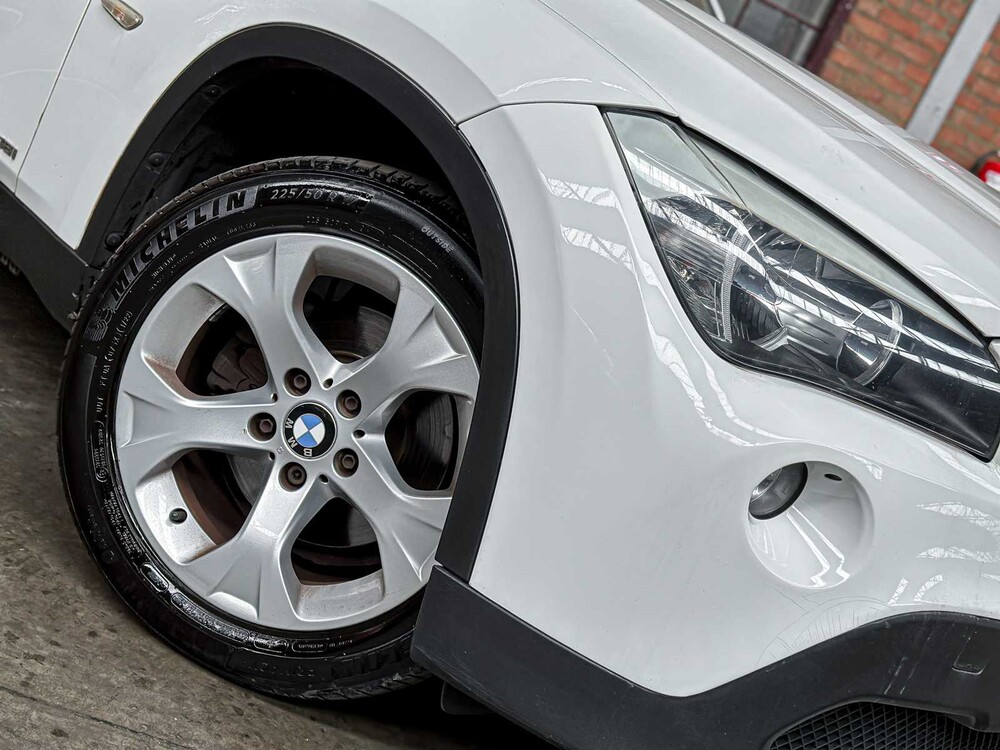 BMW X1 sDrive18i Executive 150pk 2010, 75-LDD-2