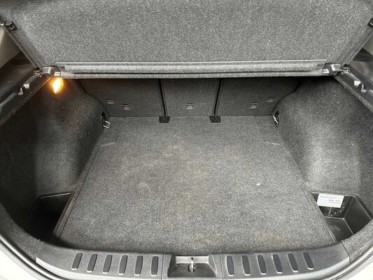 BMW X1 sDrive18i Executive 150pk 2010, 75-LDD-2