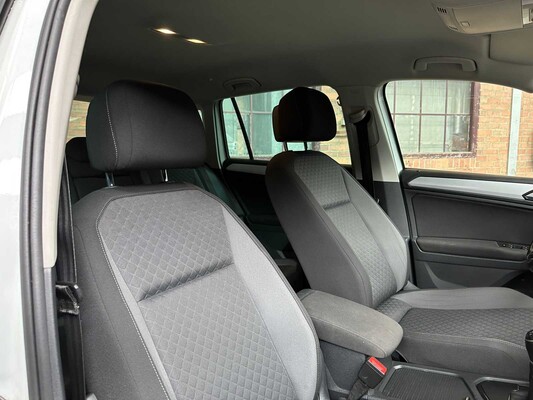 Volkswagen Tiguan 1.4 TSI Comfortline Business 125pk 2017, L-861-HP