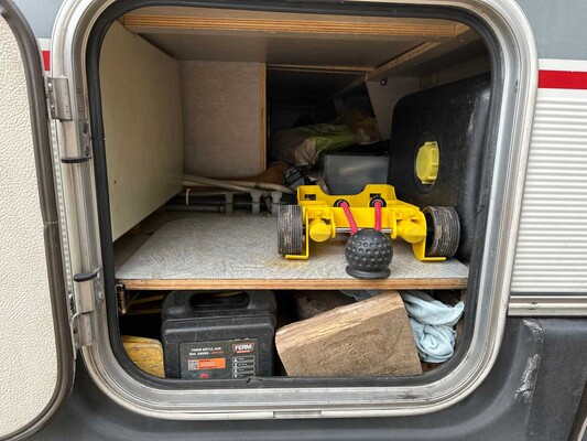 Volkswagen 70X0D Camper 78pk 1994, 85-BL-LJ