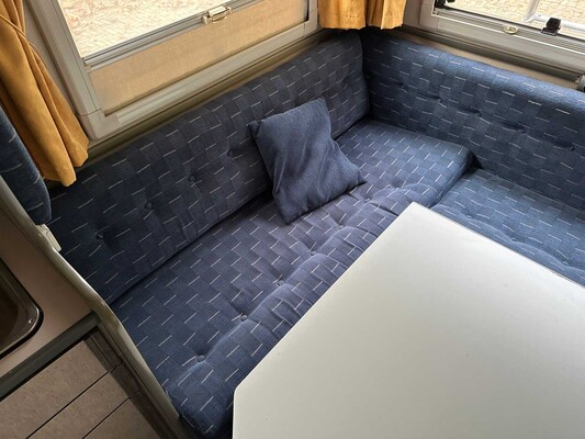 Volkswagen 70X0D Camper 78pk 1994, 85-BL-LJ