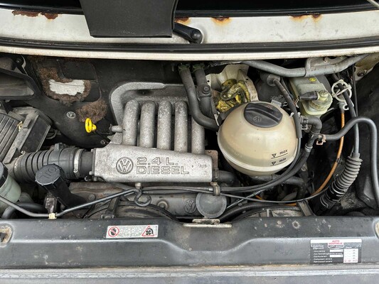 Volkswagen 70X0D Camper 78pk 1994, 85-BL-LJ