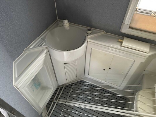 Volkswagen 70X0D Camper 78pk 1994, 85-BL-LJ