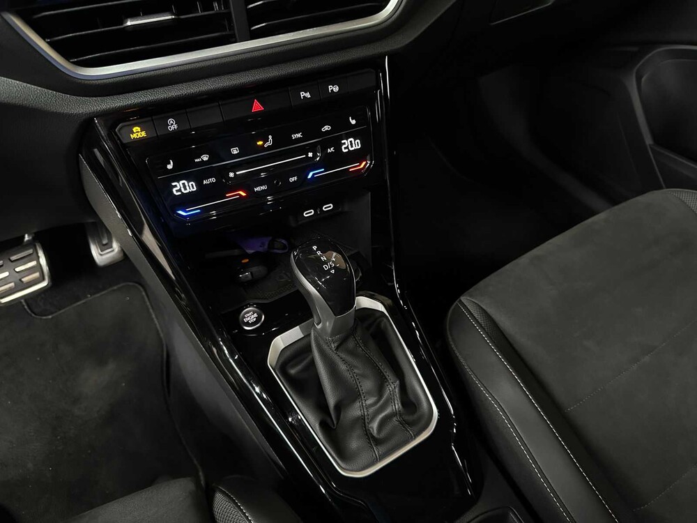 Volkswagen T-Roc R-line 1.5 150hp 2024