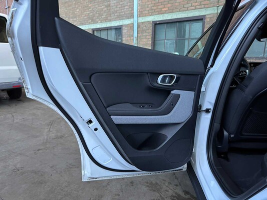 Polestar 2 Long Range Dual Motor Launch Edition 78kWh 408pk 2020, J-857-ZB