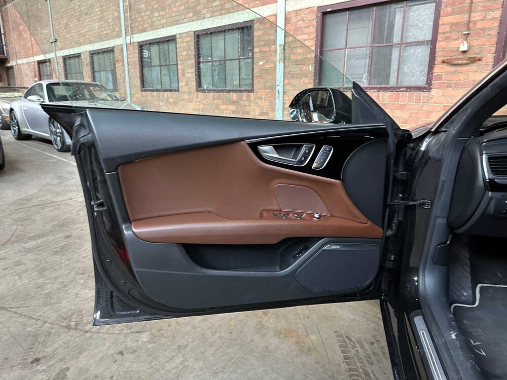 Audi A7 Sportback 2.8 FSI V6 Quattro Pro Line plus 204hp 2013, 9-KLZ-56