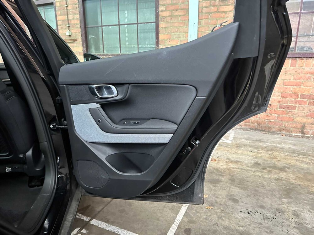 Polestar 2 Long Range Dual Motor Launch Edition 78kWh 408pk 2020, K-165-FX