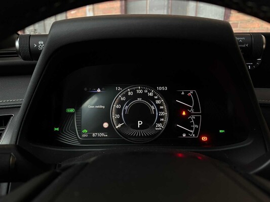 Lexus UX 250h Preference Line 184pk 2021, N-884-HP