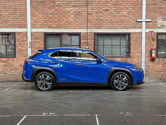 Lexus UX 250h Preference Line 184pk 2021, N-884-HP