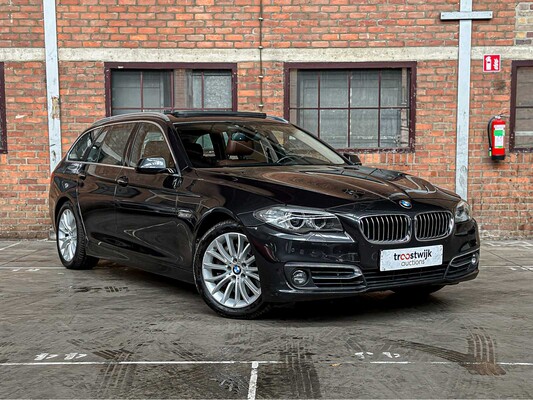 BMW 528i Touring Luxury Edition F11  245pk 2014 5-serie, 6-TZT-71