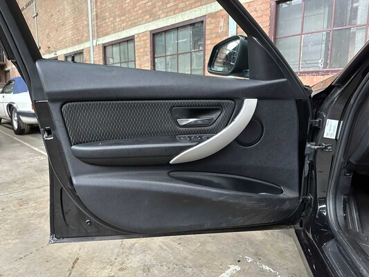 BMW 316i Touring Executive 136pk 2013 3-serie F31, K-455-PX