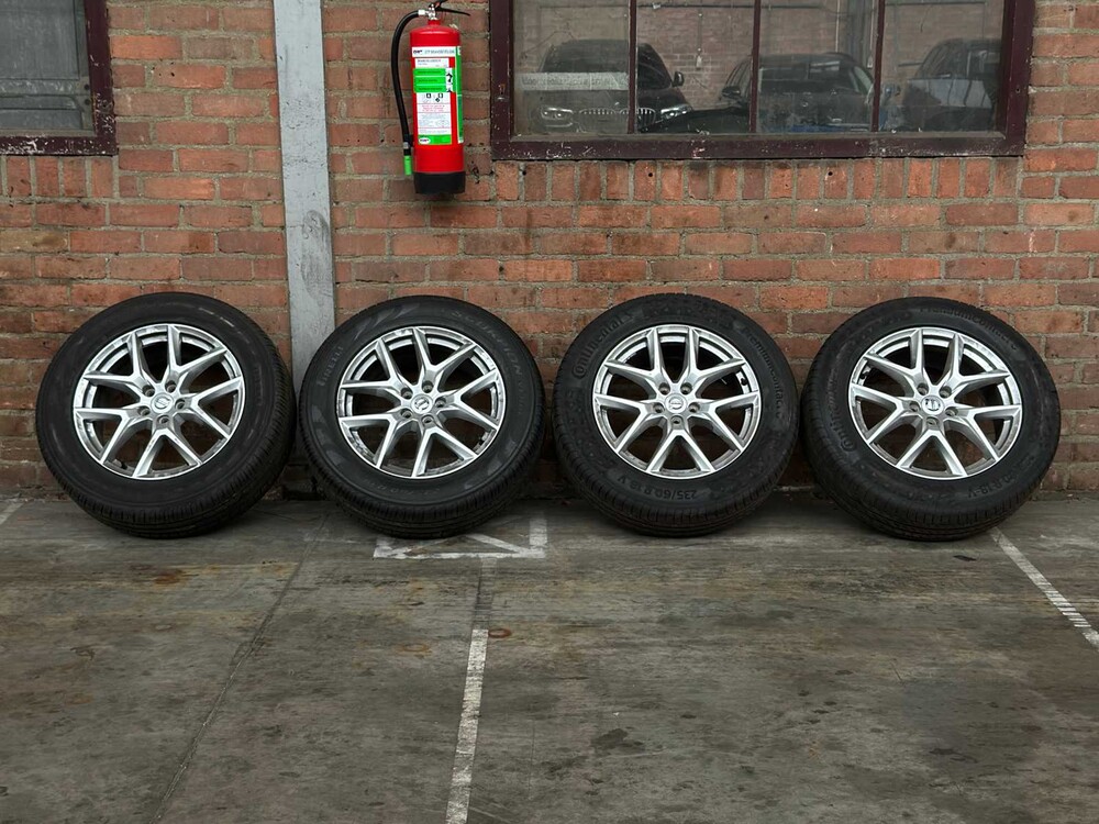 Volvo XC60 2.0 D4 AWD Momentum 190pk 2017, P-666-DB