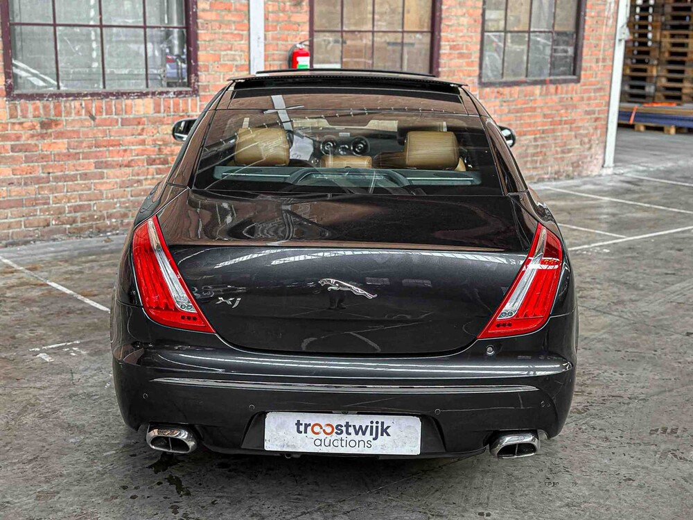 Jaguar XJ 3.0 V6D Portfolio 275pk 2012