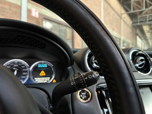 Jaguar XJ 3.0 V6D Portfolio 275pk 2012