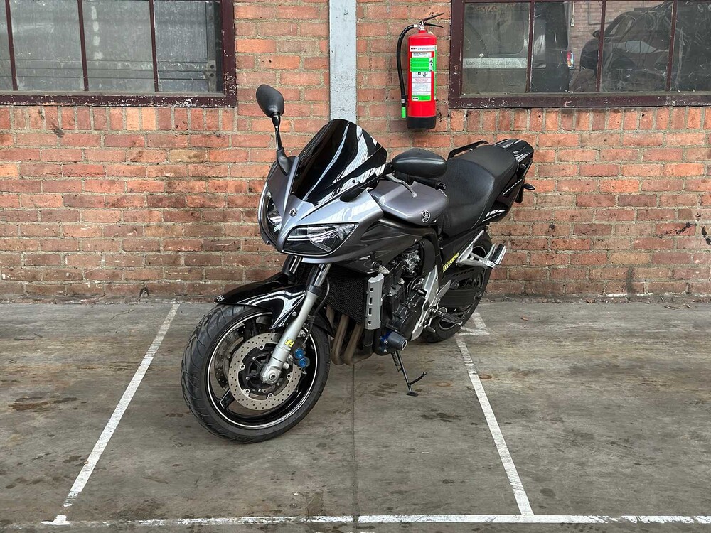 Yamaha FZS 1000 Fazer 998cc 2004, ML-HZ-47 Motorfiets