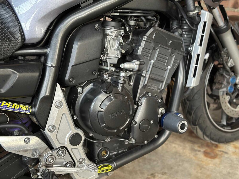 Yamaha FZS 1000 Fazer 998cc 2004, ML-HZ-47 Motorfiets