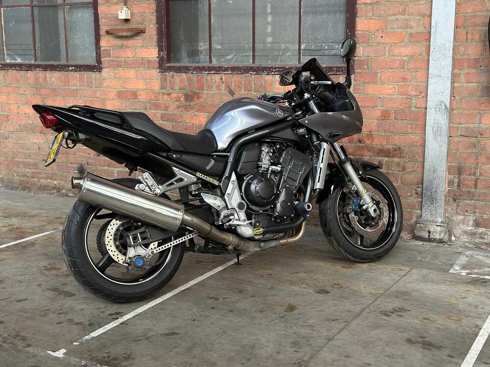 Yamaha FZS 1000 Fazer 998cc 2004, ML-HZ-47 Motorfiets