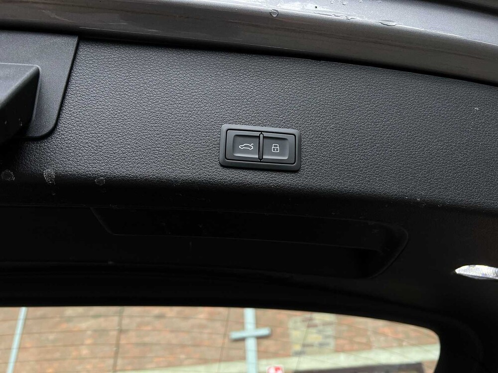 Audi e-tron 55 Quattro Advanced 95 kWh 360pk 2019 (Origineel-NL), G-111-ZL