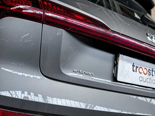 Audi e-tron 55 Quattro Advanced 95 kWh 360pk 2019 (Origineel-NL), G-111-ZL