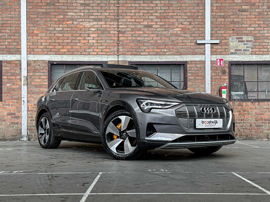 Audi e-tron 55 Quattro Advanced 95 kWh 360pk 2019 (Origineel-NL), G-111-ZL
