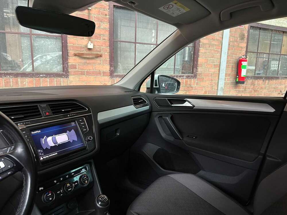 Volkswagen Tiguan 1.4 TSI Comfortline Business 125pk 2017, L-861-HP