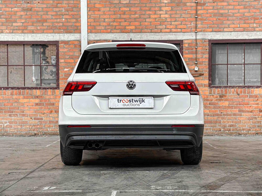 Volkswagen Tiguan 1.4 TSI Comfortline Business 125pk 2017, L-861-HP