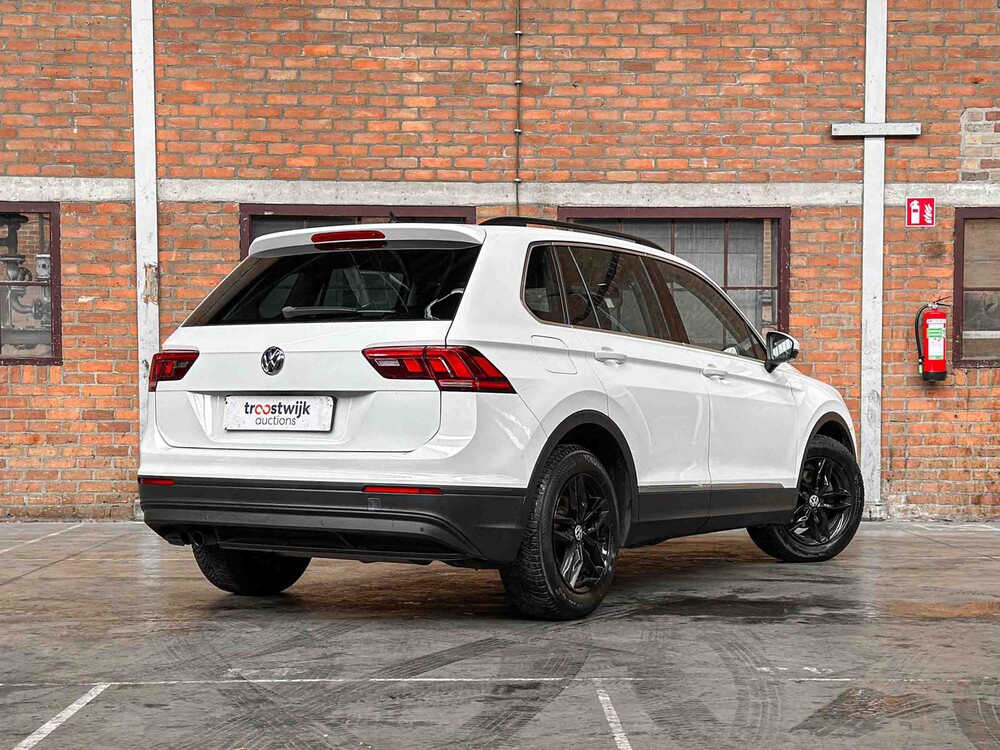 Volkswagen Tiguan 1.4 TSI Comfortline Business 125pk 2017, L-861-HP