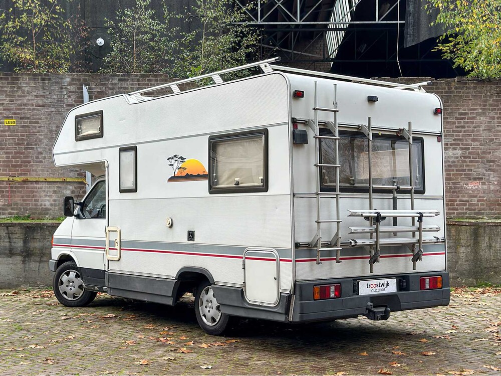Volkswagen 70X0D Camper 78pk 1994, 85-BL-LJ