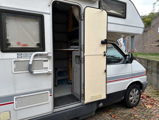Volkswagen 70X0D Camper 78pk 1994, 85-BL-LJ