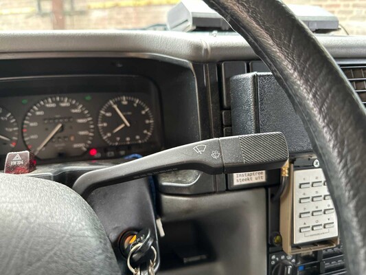 Volkswagen 70X0D Camper 78pk 1994, 85-BL-LJ