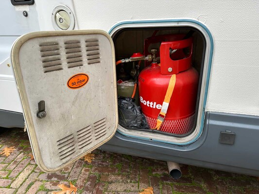 Fiat 230 Camper 116pk 1995, 65-BH-ZX