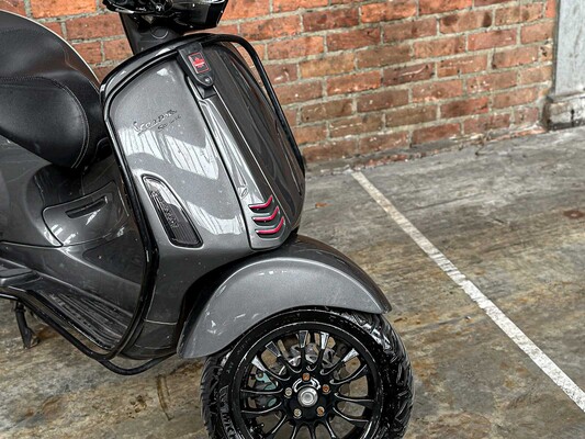 Vespa Sprint 4T Piaggio Scooter, DGJ-02-P
