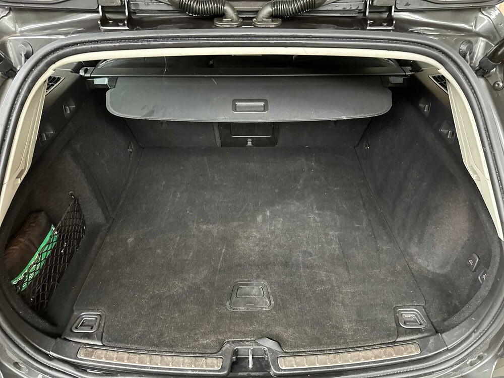 Volvo V60 2.0 T6 Recharge AWD Business Pro 341pk 2021, K-930-ZF