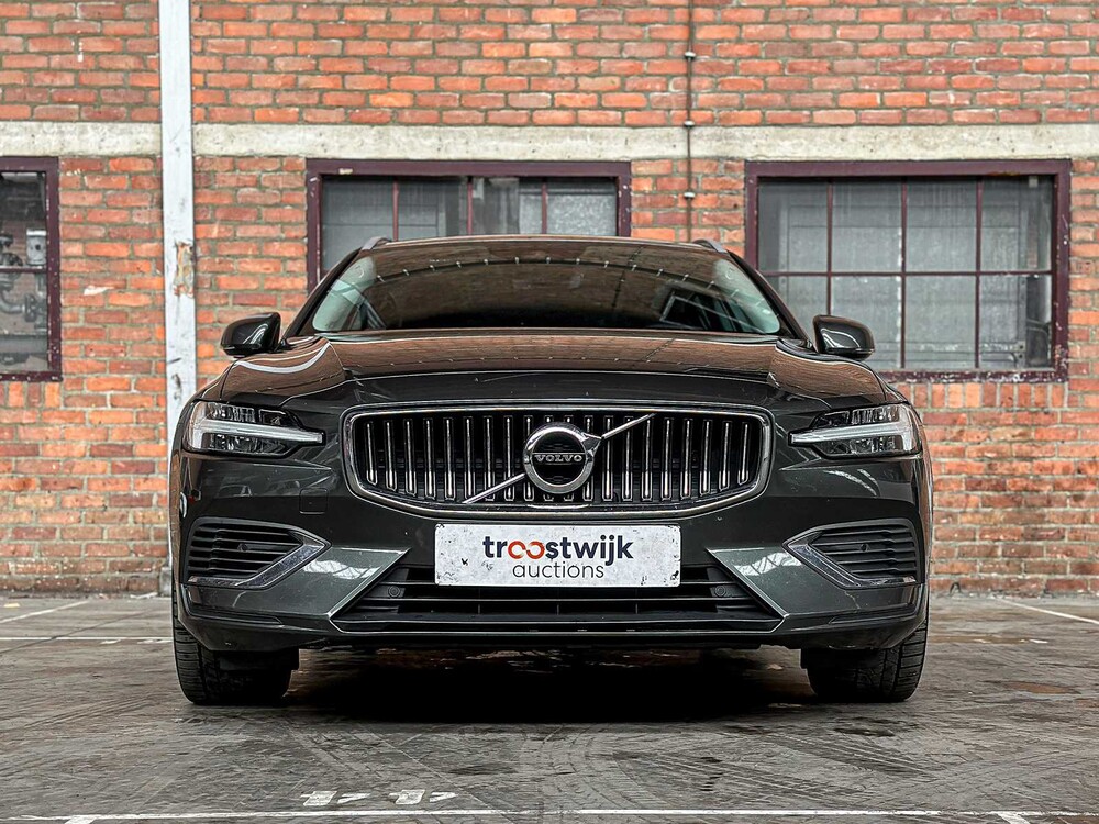 Volvo V60 2.0 T6 Recharge AWD Business Pro 341pk 2021, K-930-ZF