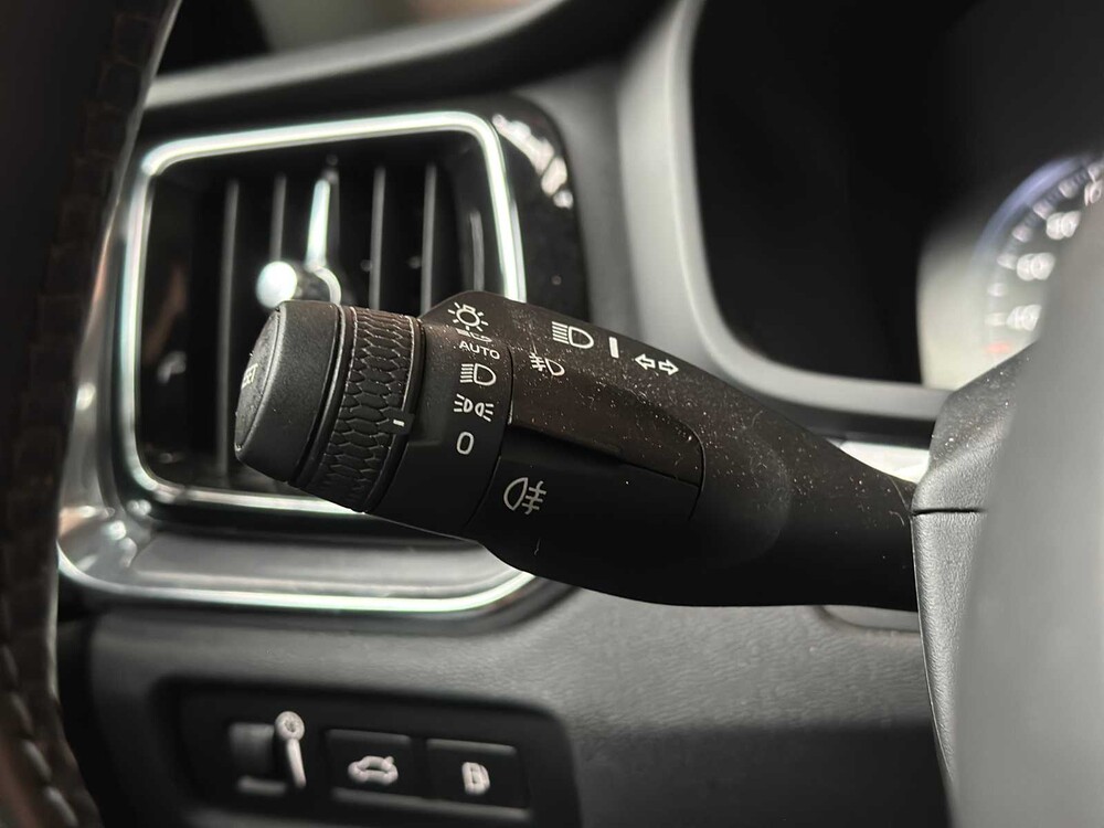 Volvo V60 2.0 T6 Recharge AWD Business Pro 341pk 2021, K-930-ZF