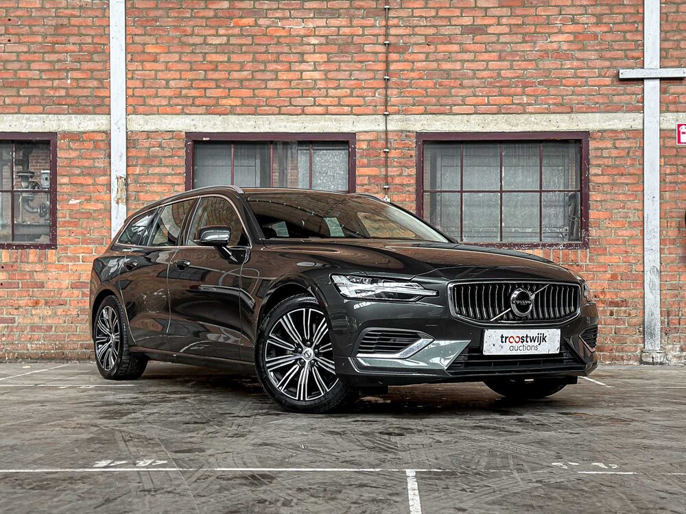Volvo V60 2.0 T6 Recharge AWD Business Pro 341pk 2021, K-930-ZF