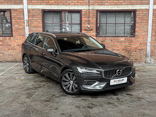 Volvo V60 2.0 T6 Recharge AWD Business Pro 341pk 2021, K-930-ZF