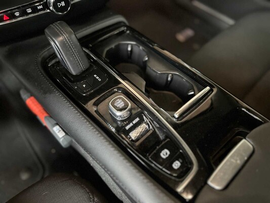 Volvo V60 2.0 T6 Recharge AWD Business Pro 341pk 2021, K-930-ZF