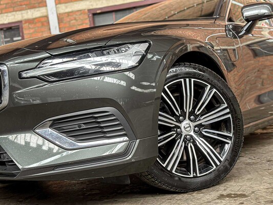 Volvo V60 2.0 T6 Recharge AWD Business Pro 341pk 2021, K-930-ZF