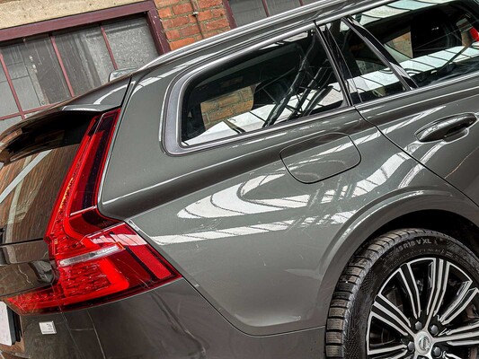 Volvo V60 2.0 T6 Recharge AWD Business Pro 341pk 2021, K-930-ZF