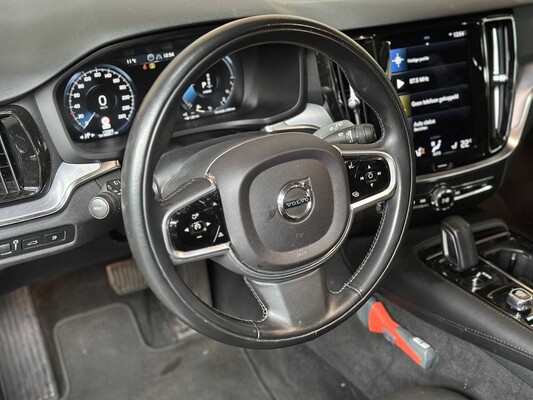 Volvo V60 2.0 T6 Recharge AWD Business Pro 341pk 2021, K-930-ZF
