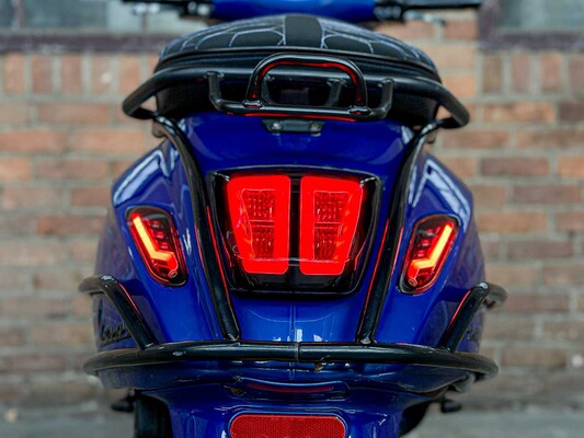 Vespa Sprint 4T Sport 80cc FULL OPTION, DRP-14-S