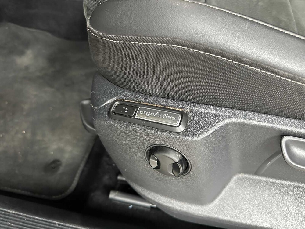 Volkswagen T-Roc R-line 1.5 150pk 2024