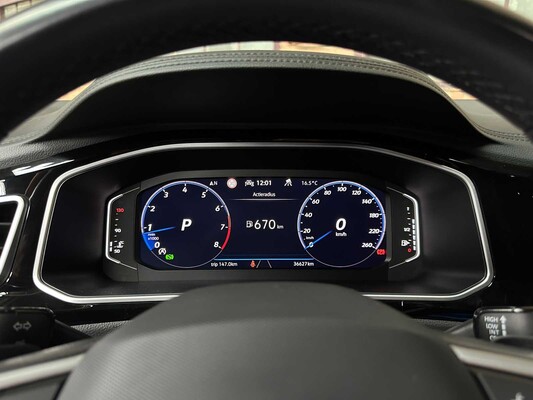 Volkswagen T-Roc R-line 1.5 150pk 2024