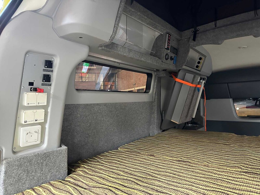 Volvo V70 Nilsson Kampeerauto -Ambulance- AWD 285pk 2013 Camper, N-746-XV