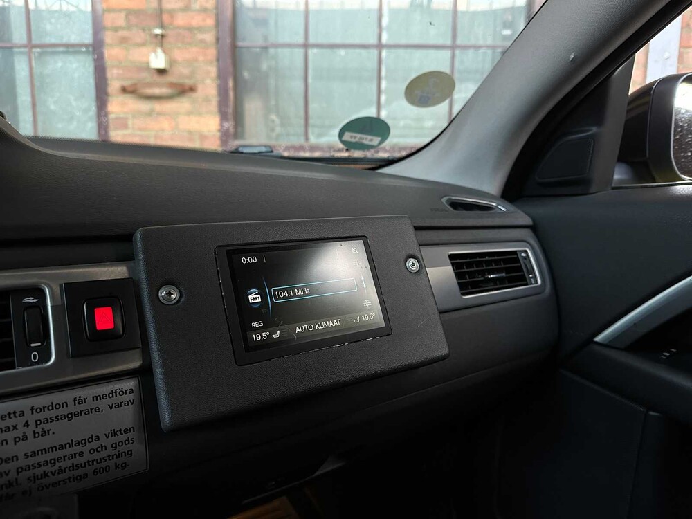 Volvo V70 Nilsson Kampeerauto -Ambulance- AWD 285pk 2013 Camper, N-746-XV