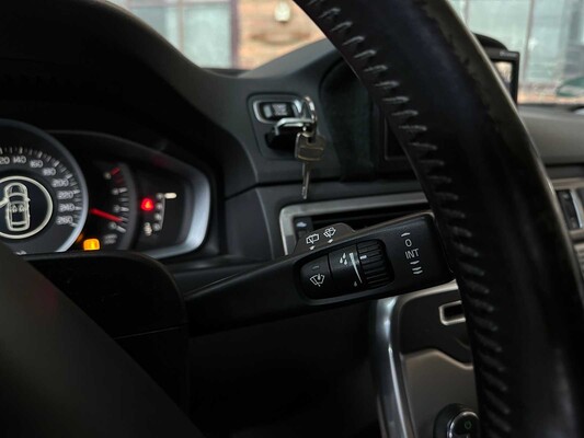 Volvo V70 Nilsson Kampeerauto -Ambulance- AWD 285pk 2013 Camper, N-746-XV