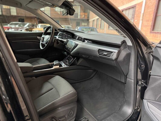 Audi e-tron 50 Quattro Business Edition 71 kWh 313pk 2020, K-422-JJ