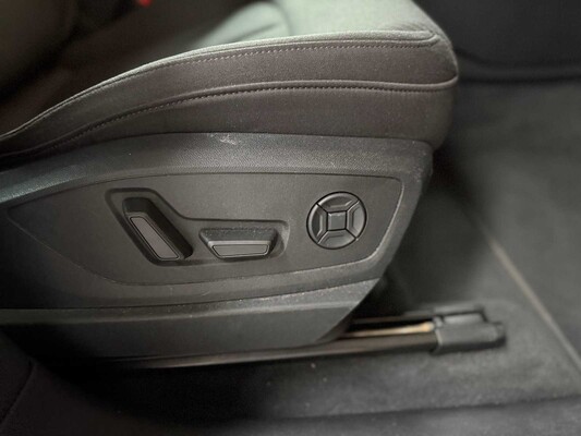 Audi e-tron 50 Quattro Business Edition 71 kWh 313pk 2020, K-422-JJ