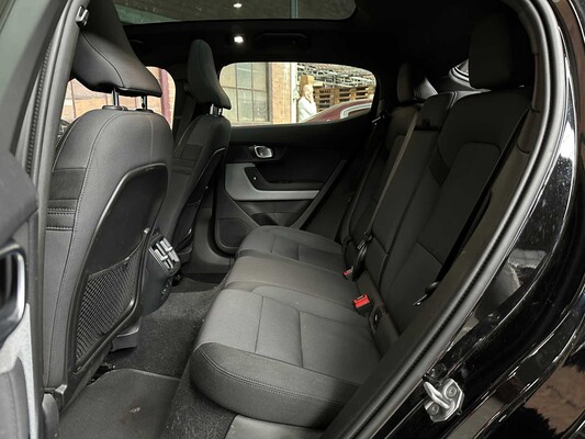 Polestar 2 Long Range Dual Motor Launch Edition 78kWh 408pk 2020, K-165-FX